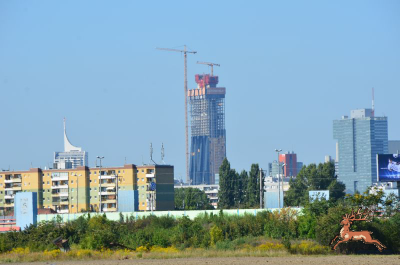 ../db_bilder/400/hi_skyline--20120909-008.png