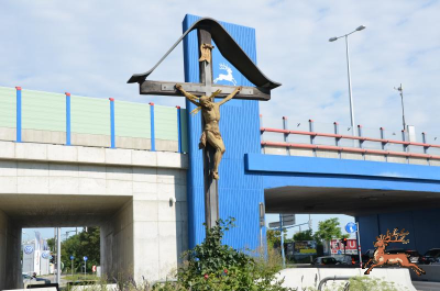 db_bilder/400/hi_strasse_kreuz--20180712-5720.png