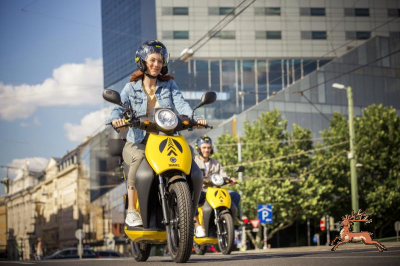 ../db_bilder/400/oeamtc_easy_way_e-scooter.png